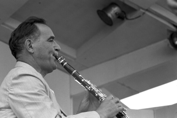 TW_BGinJR006: Benny Goodman