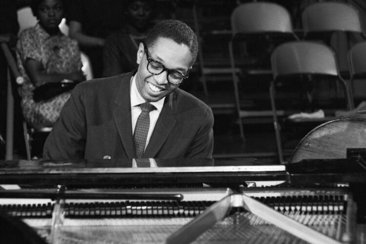 TW_BT001: Billy Taylor