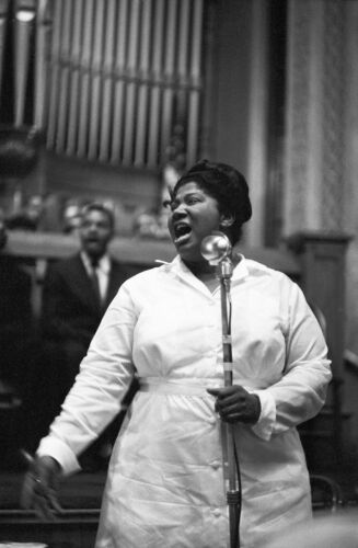 TW_MJ003: Mahalia Jackson