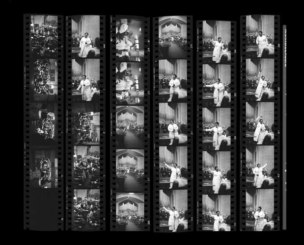 TW_Mahalia Jackson_M32: Mahalia Jackson