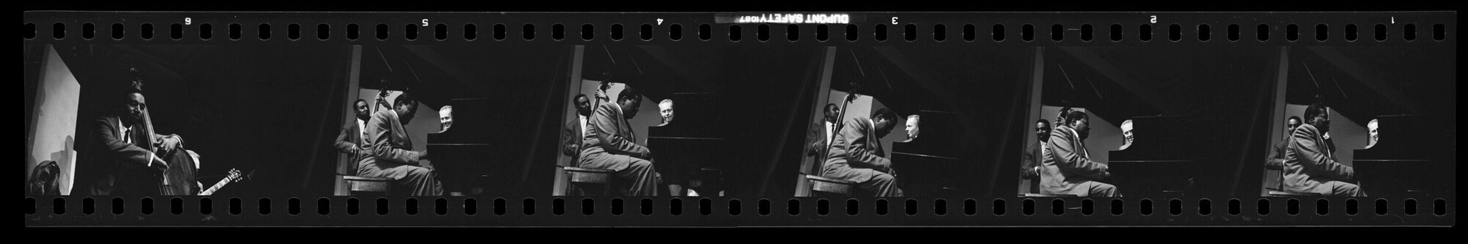 TW_OP012: Oscar Peterson Trio