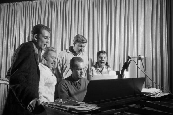 THE PAT MORAN QUARTET　/ While At Birdlan NS0xNDMzLmpwZWc.jpeg