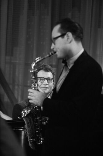 TW_PP009: Paul Desmond and Dave Brubeck