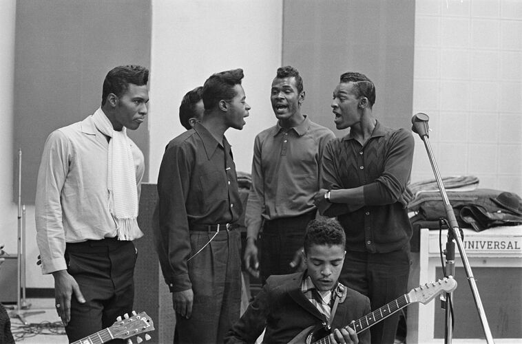 TW_PU020: The Funk Brothers band