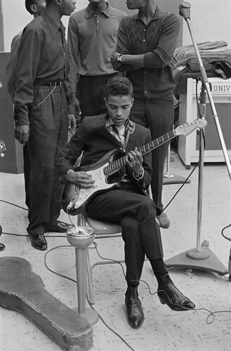 TW_PU021: The Funk Brothers band