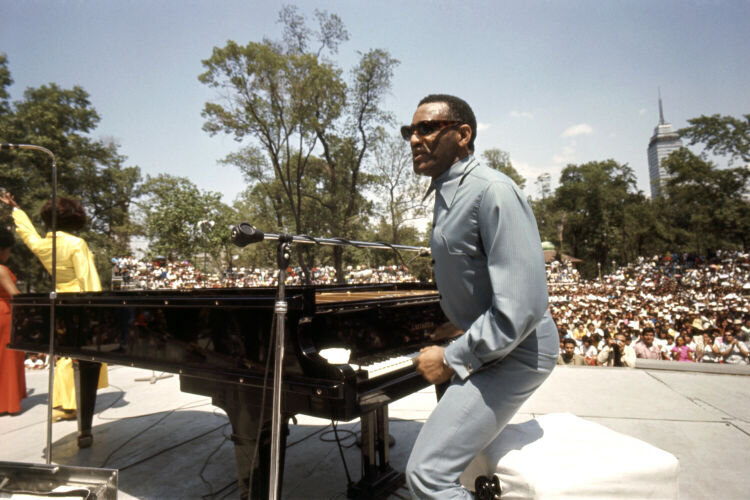 TW_RC001: Ray Charles