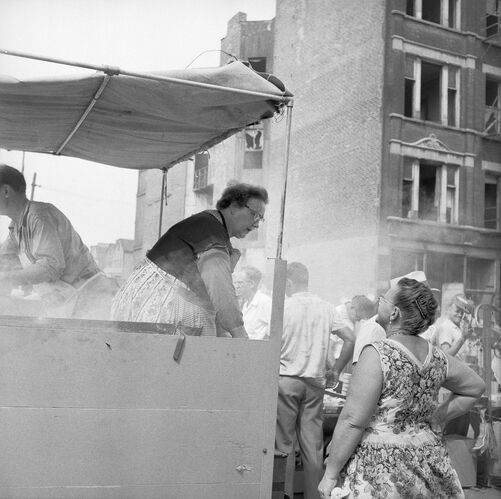 TW_SLC041: Chicago street life