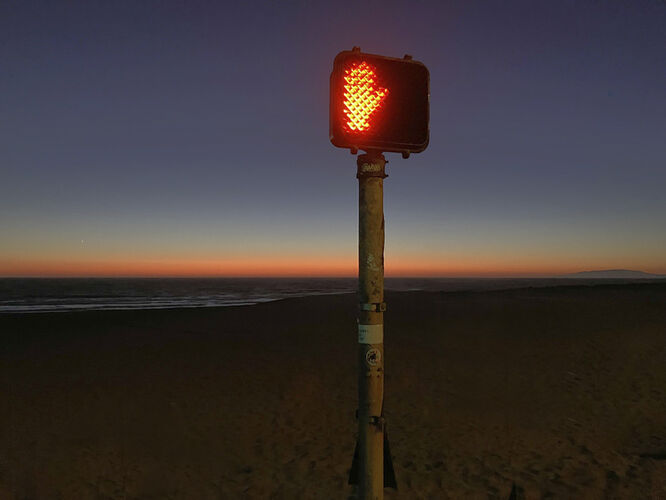 TZ_LNDS017: Stop Sign, Ocean Beach